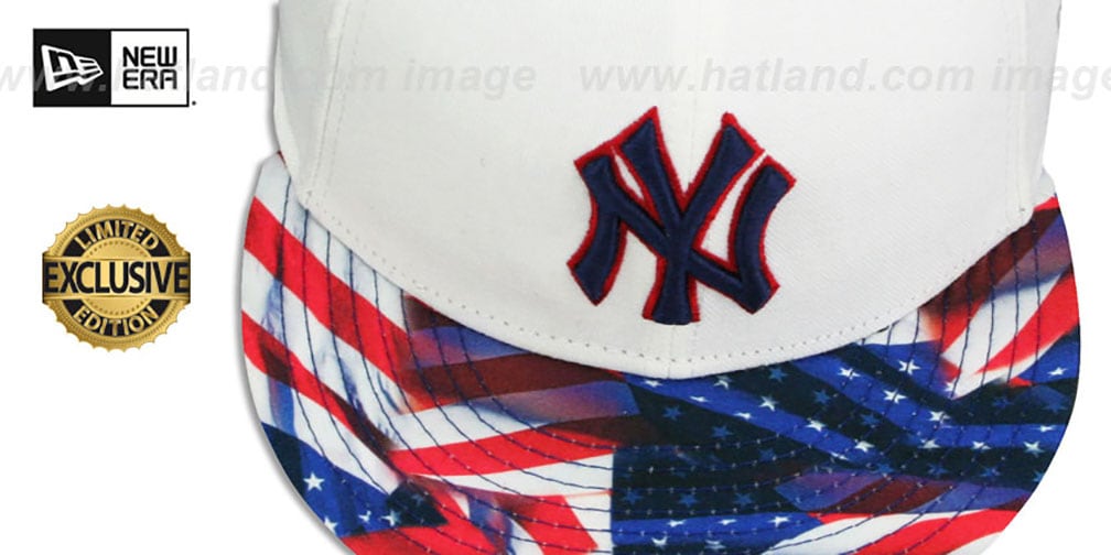 Yankees USA WAVING FLAG SNAPBACK White-Flag Hat by New Era at hat