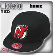 XL-LOGO BASIC Black Fitted Hats by Mitchell & Ness
