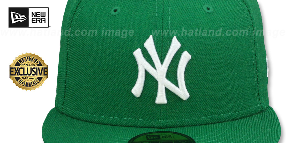 New York Yankees TEAMBASIC Kelly GreenWhite Fitted Hat