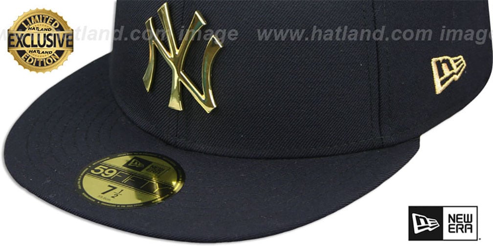 New York Yankees GOLD METALBADGE Navy Fitted Hat by New Era