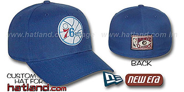 76ers BASIC HARDWOOD Fitted Hat by New Era - royal