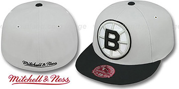 Bruins MONOCHROME XL-LOGO Grey-Black Fitted Hat by Mitchell and Ness