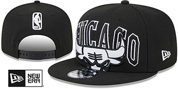 Bulls 2023 TIP OFF SNAPBACK Black-White Hat by New Era
