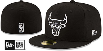 Bulls NBA TEAM-BASIC Black-White Fitted Hat by New Era