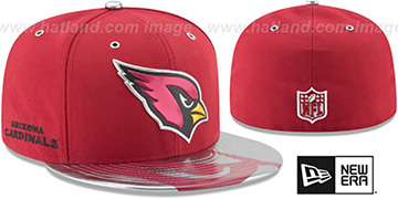 Cardinals 2017 SPOTLIGHT Fitted Hat by New Era