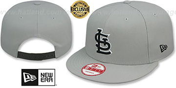 Cardinals TEAM-BASIC SNAPBACK Grey-Black Hat by New Era