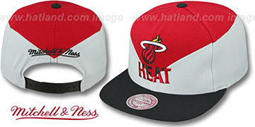 Heat AMPLIFY DIAMOND SNAPBACK Red-Grey Hat by Mitchell and Ness