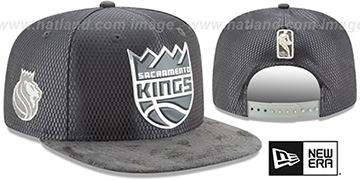 Kings 2017 NBA ONCOURT SNAPBACK Charcoal Hat by New Era