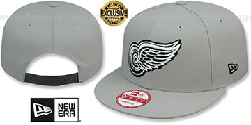 Red Wings TEAM-BASIC SNAPBACK Grey-Black Hat by New Era