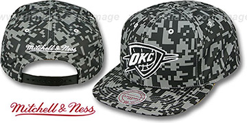 Thunder 3M DIGI-CAMO SNAPBACK Black-Grey Hat by Mitchell and Ness