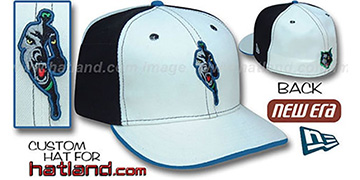 Timberwolves INSIDER PINWHEEL White-Black Fitted Hat