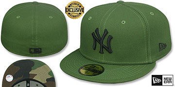Yankees 'ARMY CAMO-BOTTOM' Green Fitted Hat by New Era