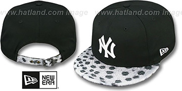 Yankees DALMATION ANIMALISTIC-FUR VIZA STRAPBACK Hat by New Era