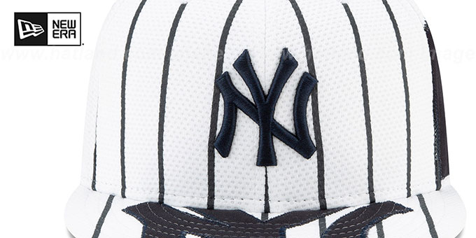 Yankees HOF JETER JUMBO SNAPBACK White Hat by New Era - 3rd View