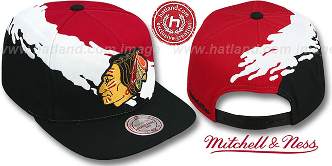 Blackhawks 'PAINTBRUSH SNAPBACK' Red-White-Black Hat by Mitchell and Ness
