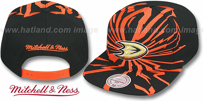 Ducks 'EARTHQUAKE SNAPBACK' Black Hat by Mitchell and Ness