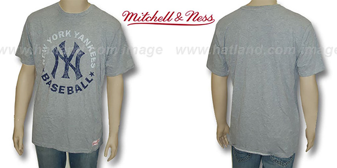 Mitchell and Ness Yankees 'Fan Vintage' Grey T-Shirt