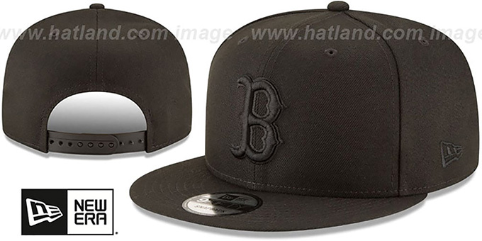 Red Sox 'TEAM-BASIC BLACKOUT SNAPBACK' Hat by New Era