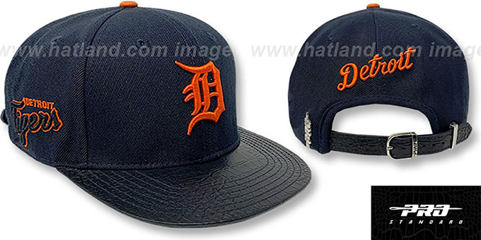 Tigers 'TEAM-BASIC STRAPBACK' Navy Hat by Pro Standard