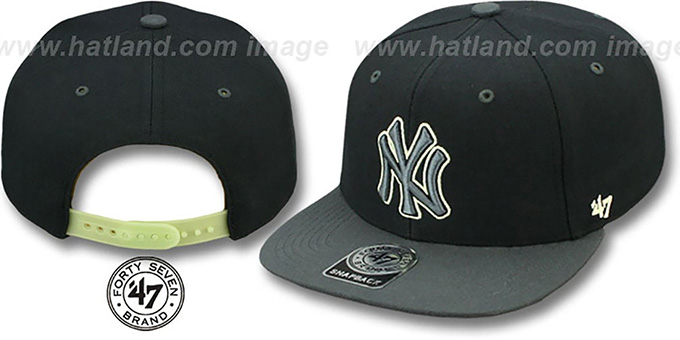 Yankees 'NIGHT-MOVE SNAPBACK' Adjustable Hat by Twins 47 Brand