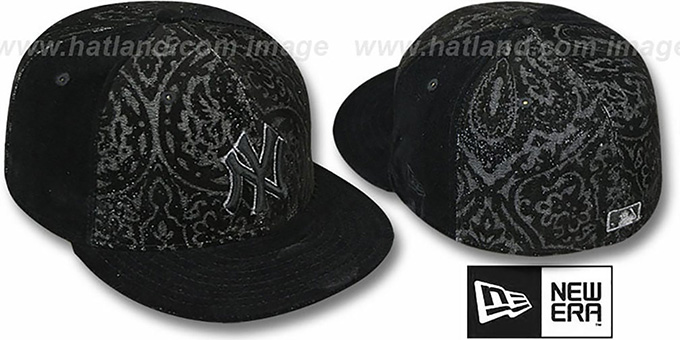 Yankees 'VELVET PAISLEY' Black Fitted Hat by New Era