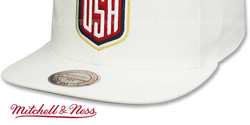 Team USA WORLD CUP HOCKEY SNAPBACK White Hat by Mitchell and Ness - 4th View
